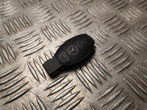 Clé iyzdc12ba mercedes benz - clé,