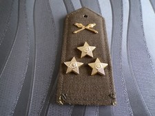 INSIGNE MILITAIRE EPAULETTE