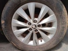 205/60/16 JANTE / 2610553 POUR