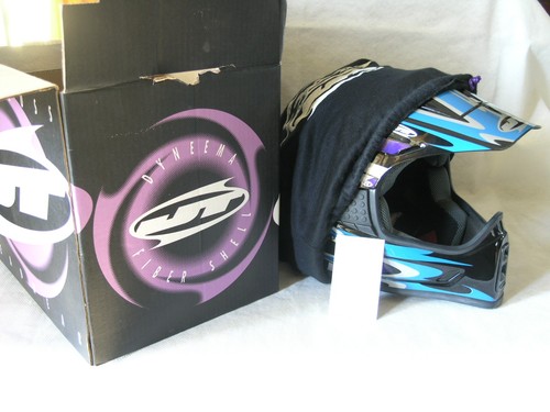 Nouveau avec boîte racing - nouveau, jt