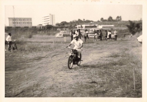 Ancienne photo circa 1960 moto - photo,