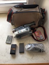 Caméscope JVC Compact Vhsc  Avec Sacoche, Chargeur 2 batteries Télécommande 1...