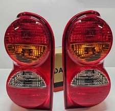 2x LAMPE FEU POUR JEEP CHEROKEE LIBERTY 2001-2004 ARRIERE GAUCHE + DROIT NEUF !