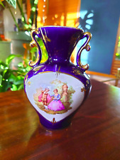 Vase ancien en porcelaine