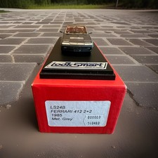 Looksmart 1/43 FERRARI 412 2+2