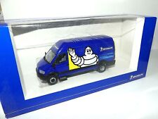 CAMION RENAULT MASCOTT 14m3 SERVICE COMPETITION MICHELIN NOREV 1:43