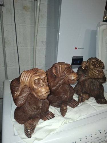 Les trois singes sagesse - de,