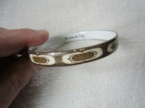 Très joli bracelet - , jonc