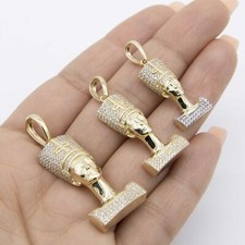 Pendentif Tête De La Reine