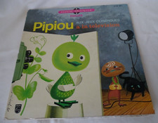 PIPIOU , rare livre disque 25 cm " Aux jeux Olympiques , a la télévision "1966