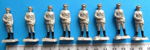 Lot personnages - 8,