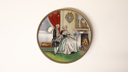 Ancienne grande boîte - ancienne,