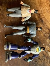 Figurine Pingouin Et Batman