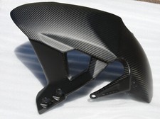 GARDE BOUE AVANT SUZUKI GSX-S