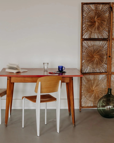 Karla table manger - table,