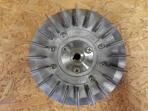 Volant magnétique moteur - magnétique,