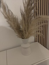 Vase Décoratif Avec Fleurs De Palmes Fraîches