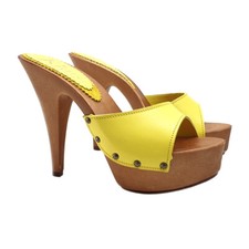 Mule Avec Talon Haut Partie