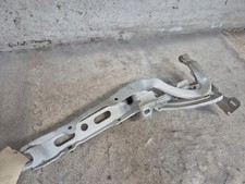 Charniere de capot PEUGEOT 208