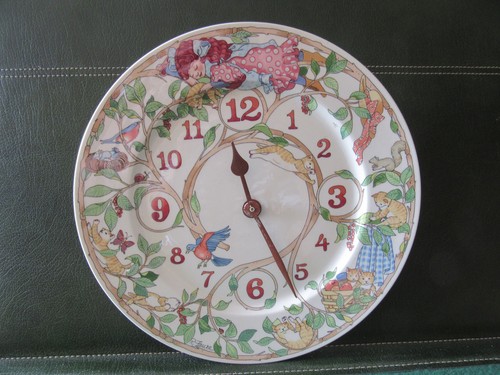 Horloge faience emaillee - horloge,