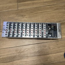 Mixeur behringer rx1202 fx 
