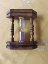 Vintage Années 70 80 Petit sablier en olivier en bon état  cuisine minuteur