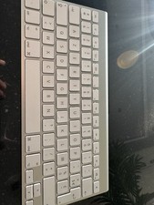 Apple Magic Keyboard sans Fil - Blanc (AZERTY)