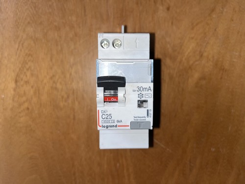 Disjoncteur differentiel 25a - differentiel,