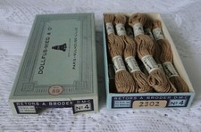 DMC DOLLFUS MIEG 9 échevettes coton retors à broder art.89 N° 4 réf 2302 boite