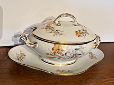 ANCIENNE PETITE SOUPIERE SAUCIERE en porcelaine de Limoges DECOR FLEURS