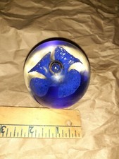 Vintage Art Glass Floral