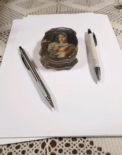 presse-papier verre pressé