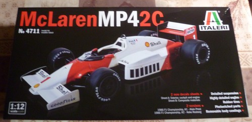 Italeri mclaren mp4 - mclaren, mp4-2c