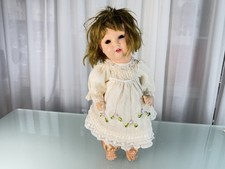 Poupée d'artiste poupée