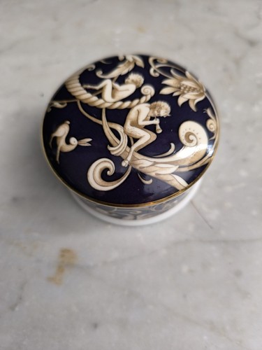 Magnifique boîte - magnifique,