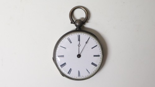Anciennes deux montres - deux,