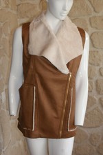 Gilet sans manches marron et