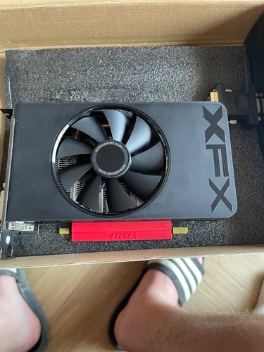 Carte graphique xfx 260x - r7,