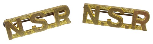 Paire shoulder titles - de,