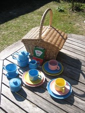 Dinette ancienne Service café