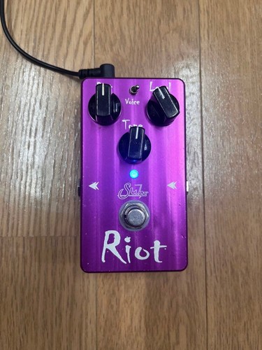 Suhr riot distortion - suhr,