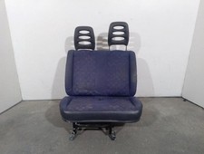 9463493980 siége avant droit