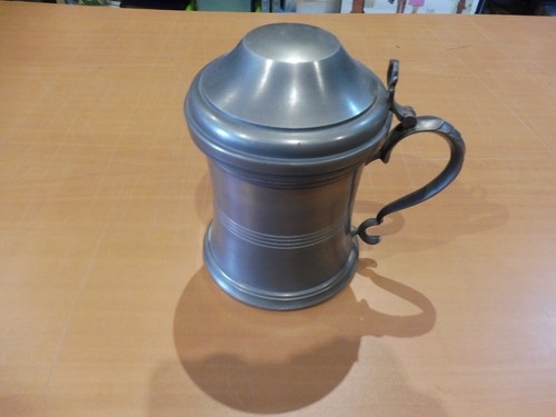 Gros pot tabac etain - a,