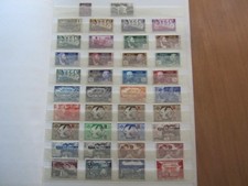 DESTOCKAGE : + 500 TIMBRES