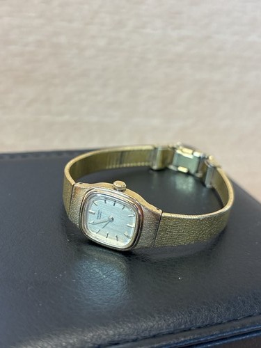 Montre seiko quartz - montre,