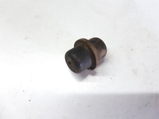 silent bloc de tronçonneuse Husqvarna 136