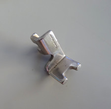 Pied boutons Elna (Swiss made) pour Machines à coudre Elna 1, SU, ...