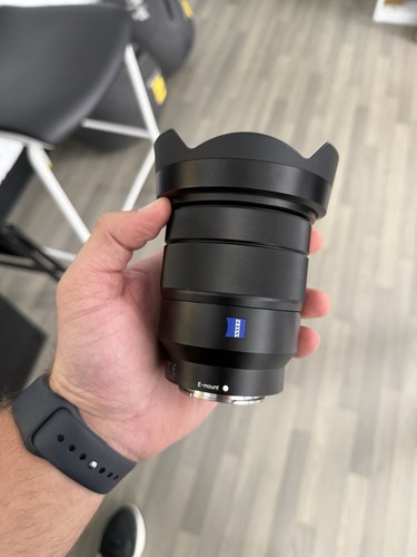 Sony 35mm carl - 16-35mm, zeiss