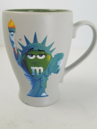 Green statue of liberty - green,