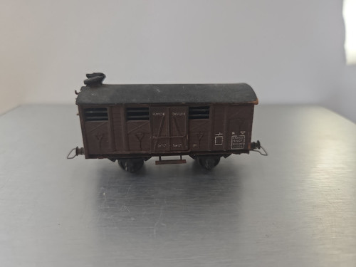 Wagon couvert a - ho,